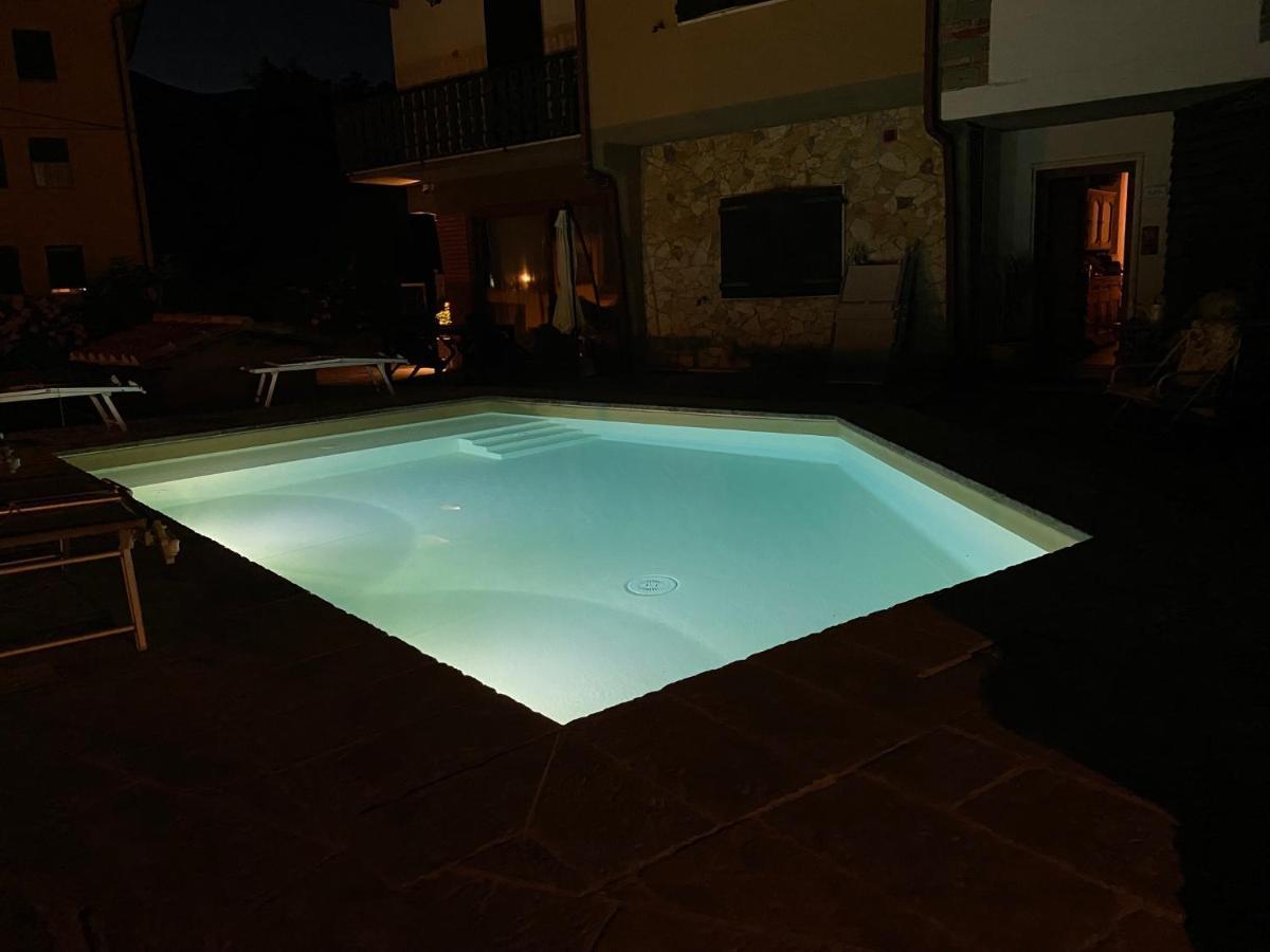 Nidi Del Faggio Rosso - Family Holiday Home Maresca Luaran gambar